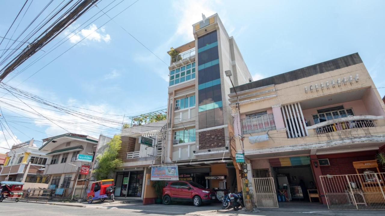RedDoorz @ Paterno Street Tacloban Hotel Buitenkant foto