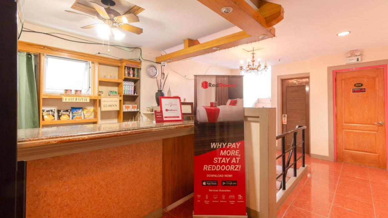 RedDoorz @ Paterno Street Tacloban Hotel Buitenkant foto